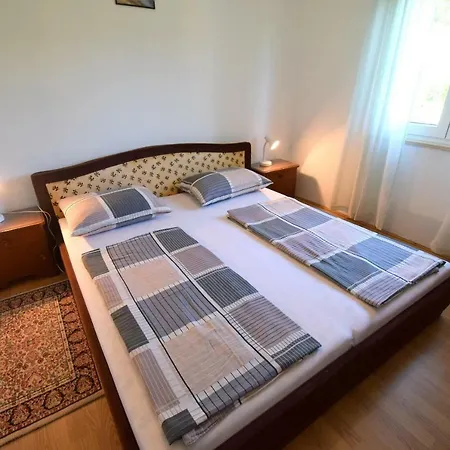 Nada Guest house